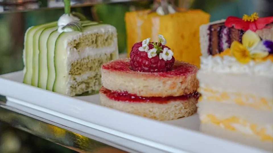 Afternoon Tea Experience at At.mosphere Burj Khalifa - Image 1